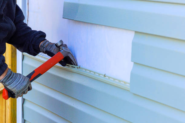 Trusted Emergency Siding Repair service in Black Diamond, FL - Creative Siding